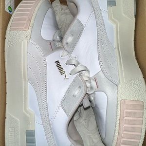 Puma Sneakers